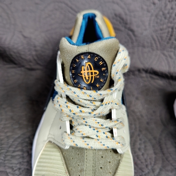 Nike Air Huarache Run Low Light Stone Marina Sneakers Big Kids Shoes Size 6.5Y - Picture 6 of 9